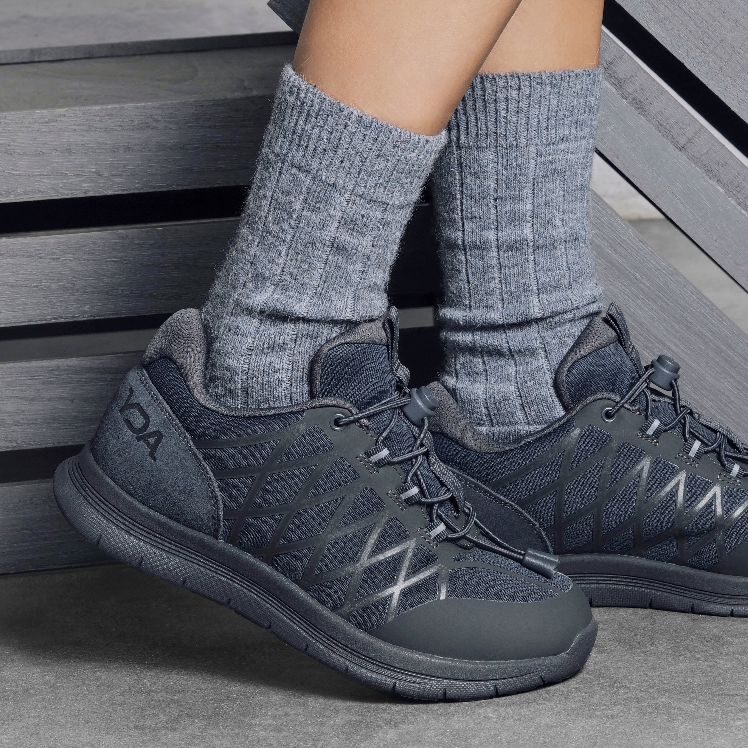 Vault W15 - ONE Water Resistant